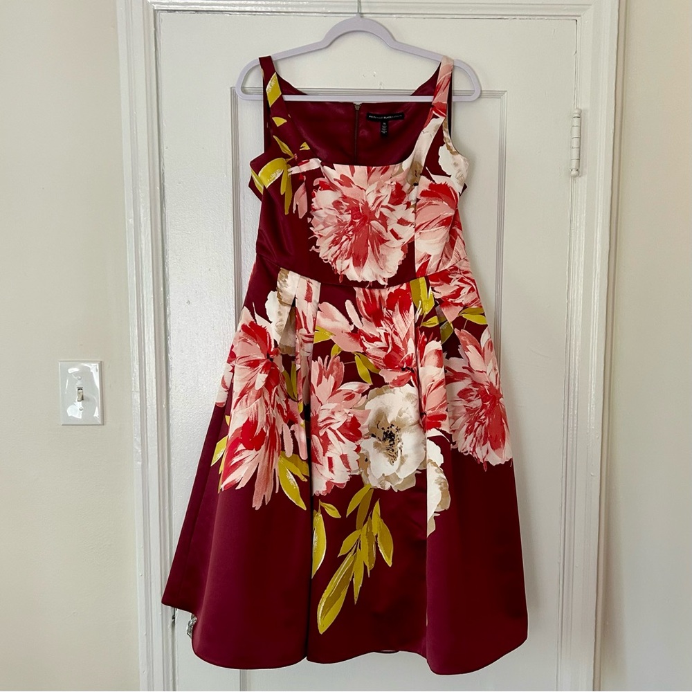 NWOT Pink and maroon floral print dress - midi length with pockets size 14